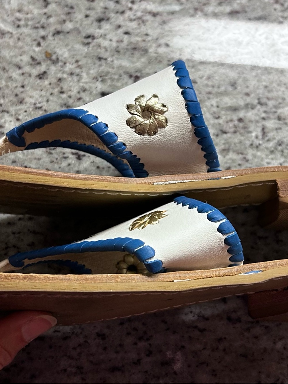 Jack Rogers Women’s White & Blue Nautical Thong Sandals size 9 - Picture 4 of 6